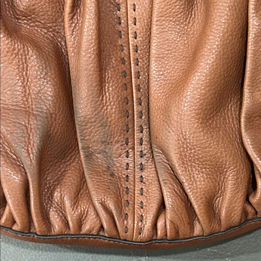 Cole Haan brown pebbled leather Women’s Shoulder Hobo Bag GUC - Picture 6 of 10